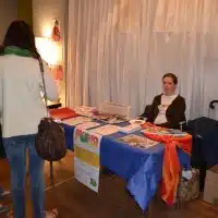 stand-pona1
